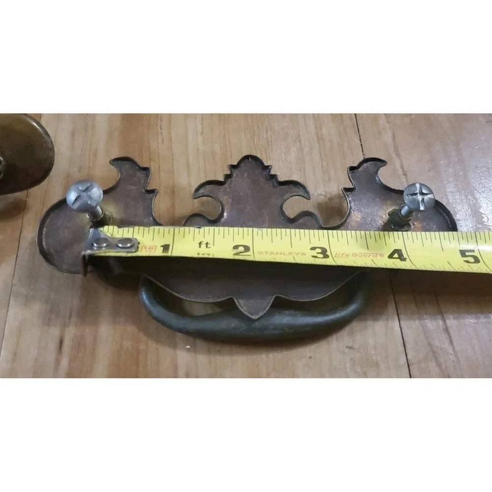 8 Vintage Brass Chippendale Batwing Drawer Pull Handles Furniture Lot
